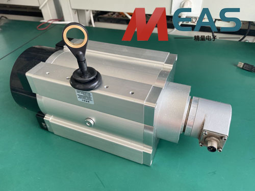 替代15米進口拉線位移編碼器今日已測試完畢