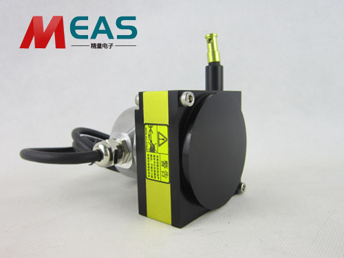 ����λ�ƾ��a�����·�к����c���������С��������U��