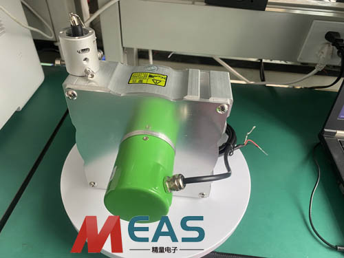 ���Kλ�ƾ��a���c���y�b��Ҫ���Cͬ���B�����ʹ�É���