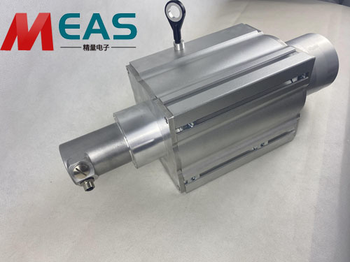 ����λ�ƾ��a�����m���ʵ�ݔ������